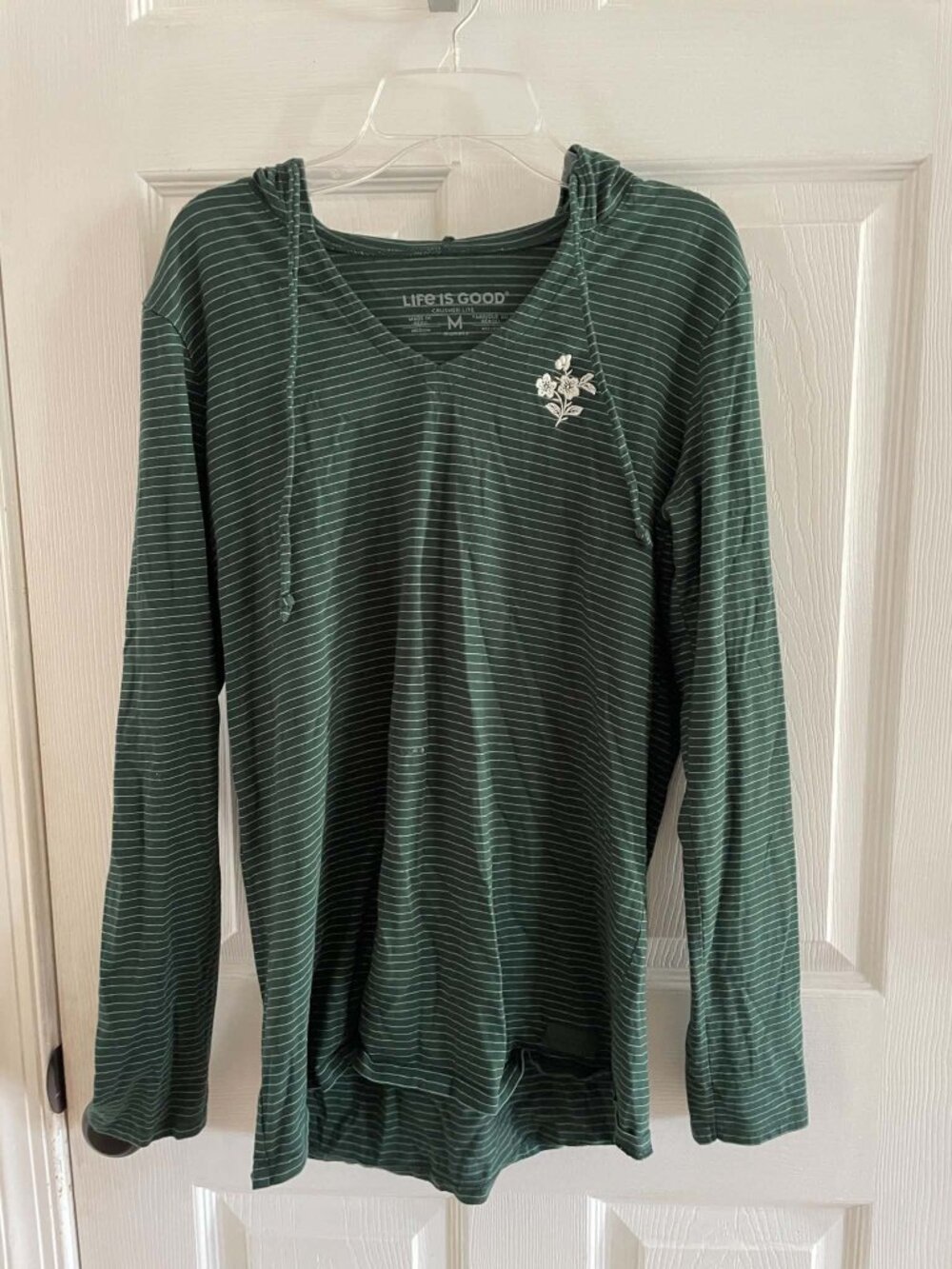 Life is Good Crusher Lite V Neck Hoodie Women's Top Shirt M Medium